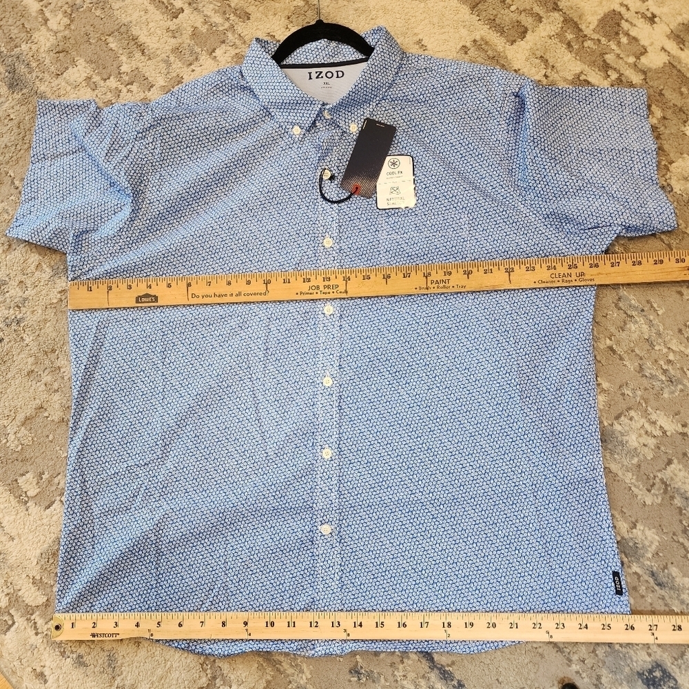 NWT IZOD Football Printed Blue Short Sleeve Button Down Shirt. Men's Size XXL. - Picture 11 of 16